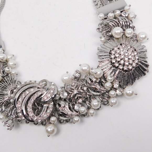 WHBM White House Black Market Glass Pearl Cluster Statement Necklace (52725) - Picture 3 of 5